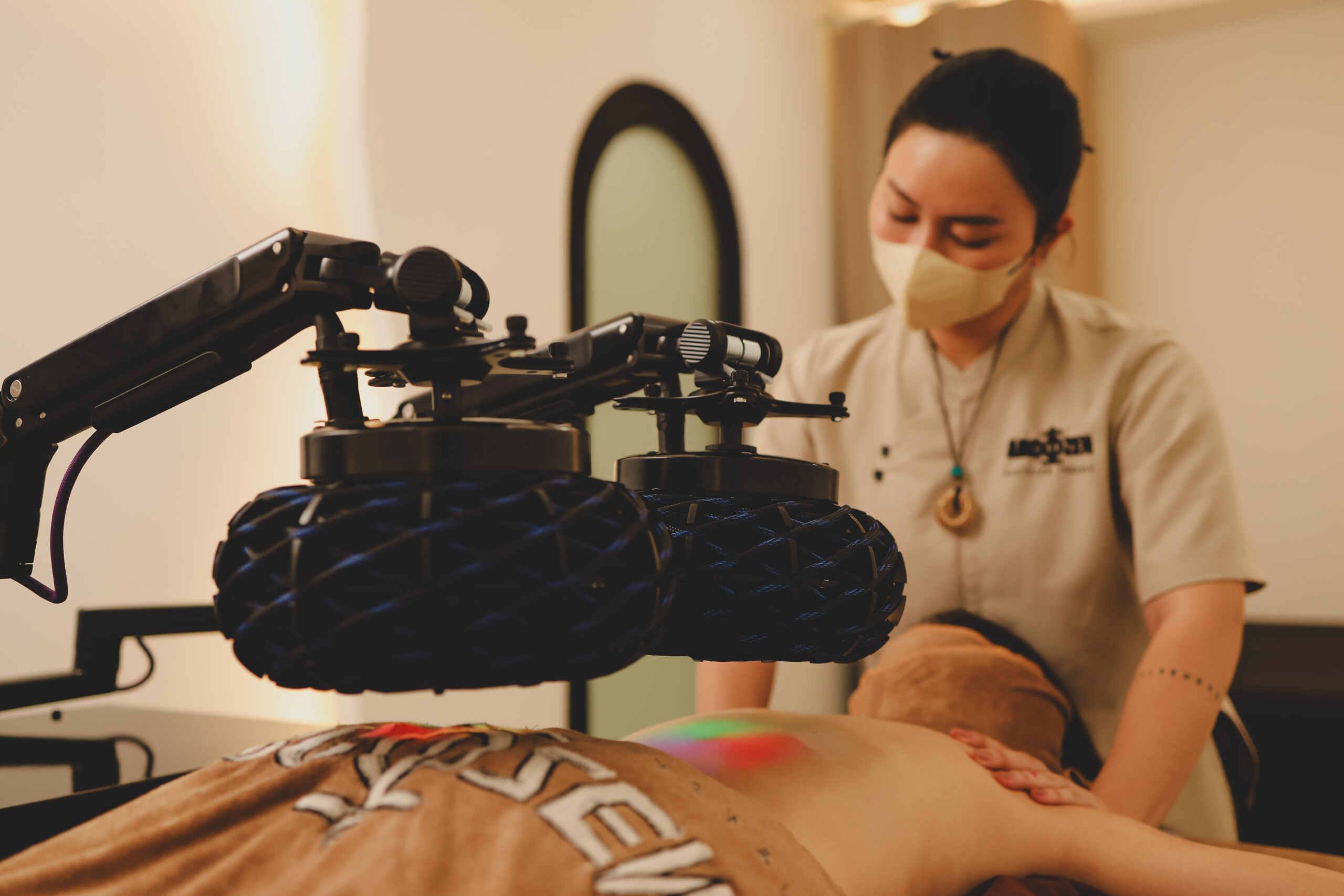 LIỆU PHÁP PEMF NHẮM MỤC TIÊU: GIẢI PHÁP ĐIỀU TRỊ CÁC VẤN ĐỀ CỤC BỘ TẠI ARCTOZEN